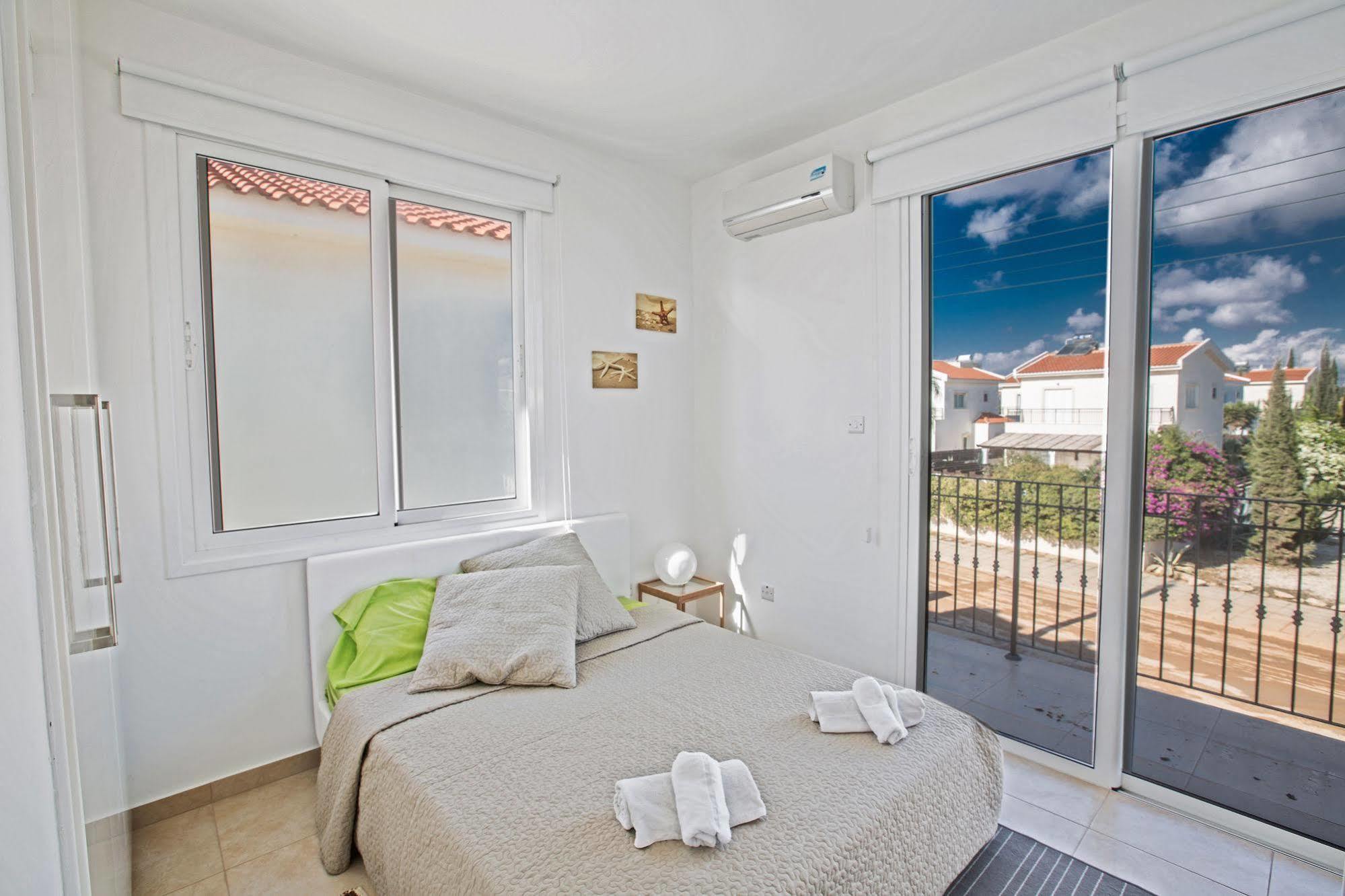Gorgona Villas Αγία Νάπα Εξωτερικό φωτογραφία